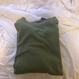 Longe sleeve light sweater